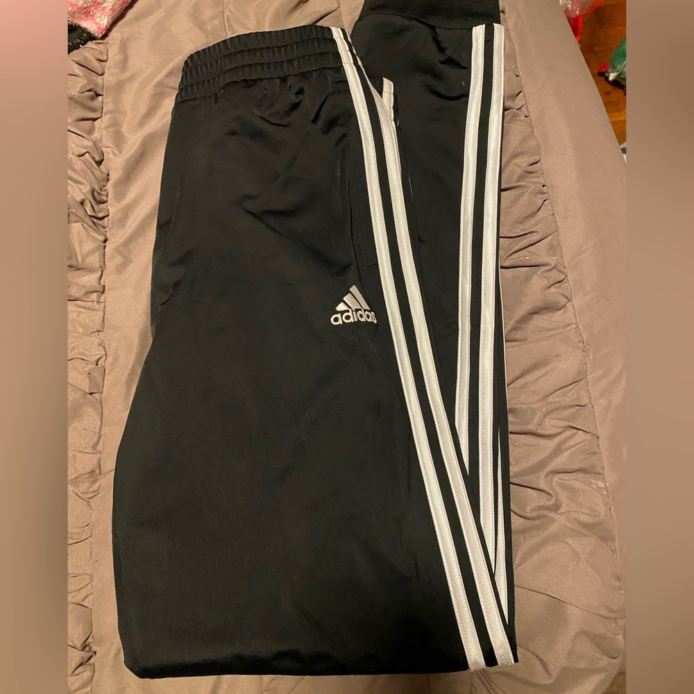 Adidas classic joggers size large
